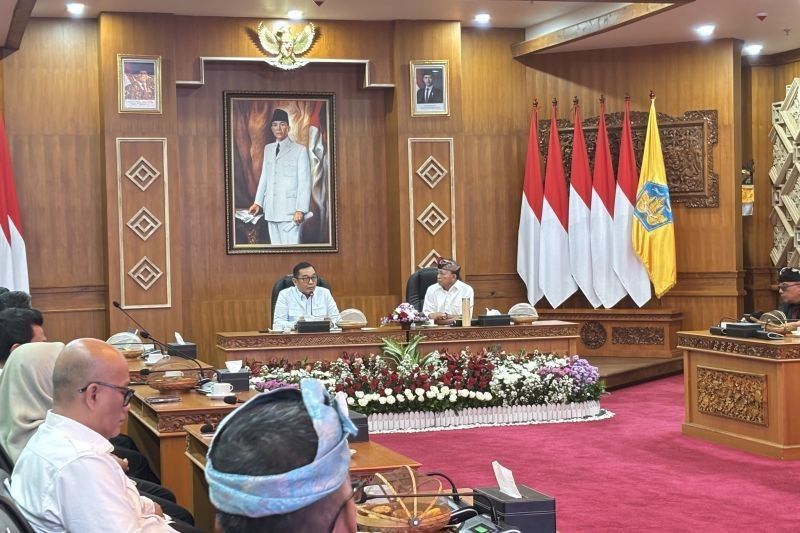 Bali Mau Ditertibkan, Investor Panik atau Malah Makin Asyik? Nih, Kata DPR!