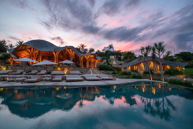 Belum Lengkap Izin Usaha di Bali, Wahana dan Restoran Diamond Beach Nusa Penida Ditutup Sementara
